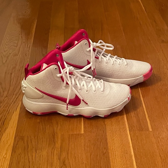 nike hyperdunk 2017 kay yow